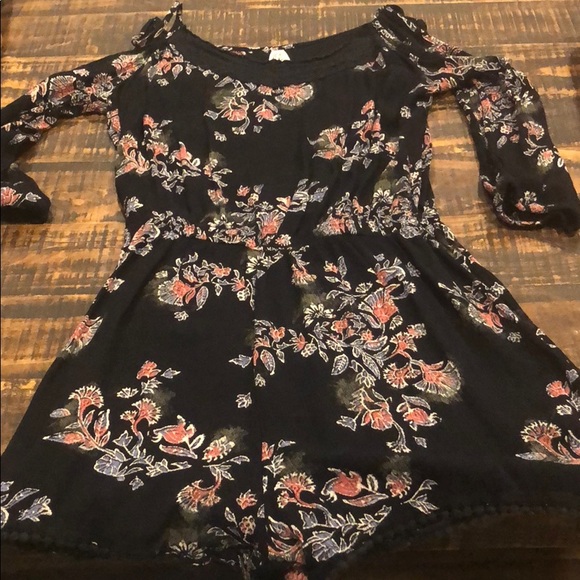 Romper - Picture 1 of 1